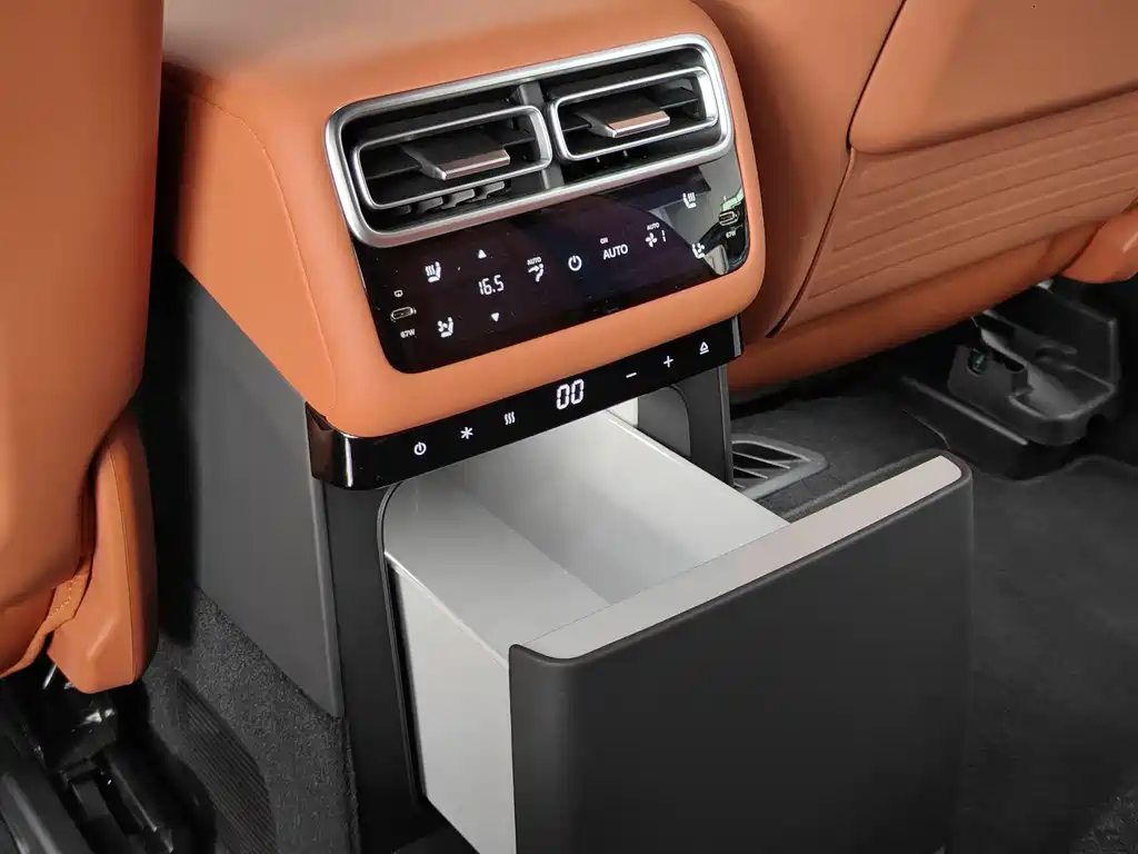 Li Auto Li Auto L7 2025 Max Smart Refresh Edition 2025 - thumbnail 8
