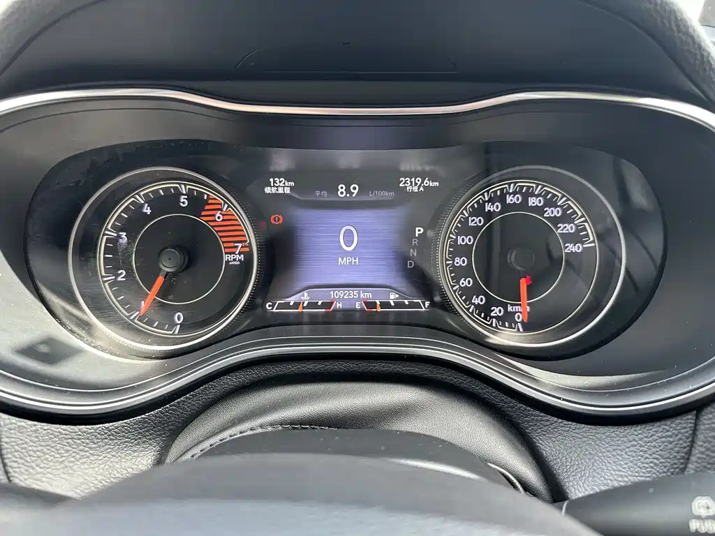 Jeep Jeep Cherokee 2019 2.0T FWD Zhi Xiang Edition China V 2019 - thumbnail 13
