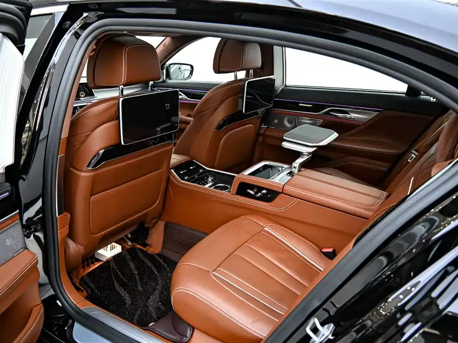 BMW BMW 7 Series 2018 740Li xDrive Exclusive Edition M Sport Package 2019 - thumbnail 12