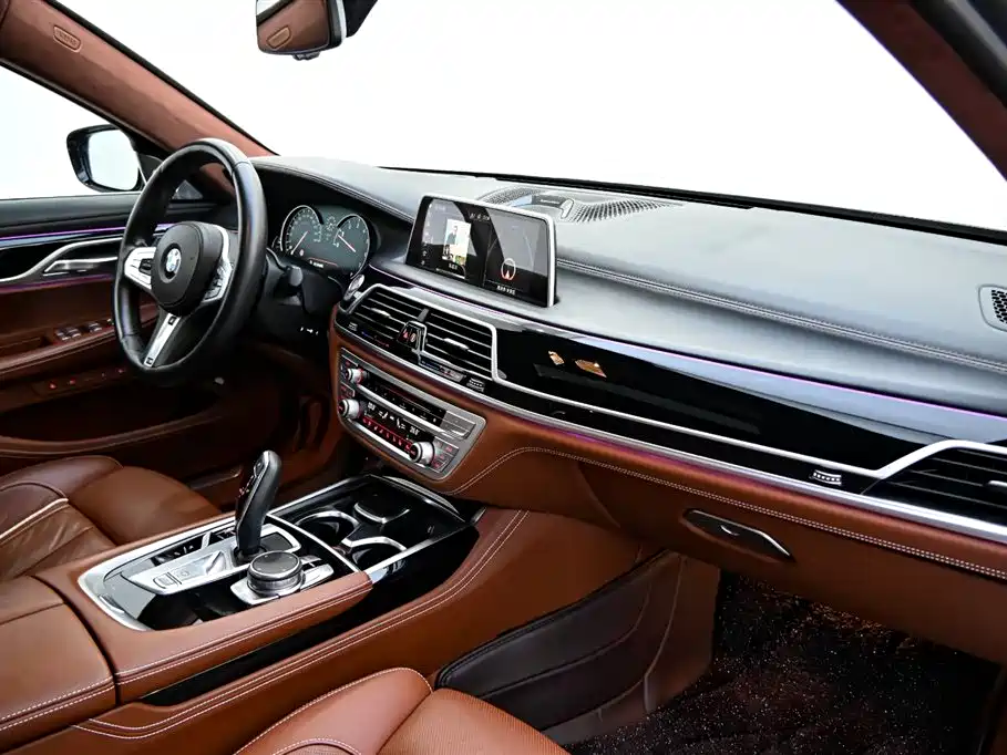 BMW BMW 7 Series 2018 740Li xDrive Exclusive Edition M Sport Package 2019 - thumbnail 18