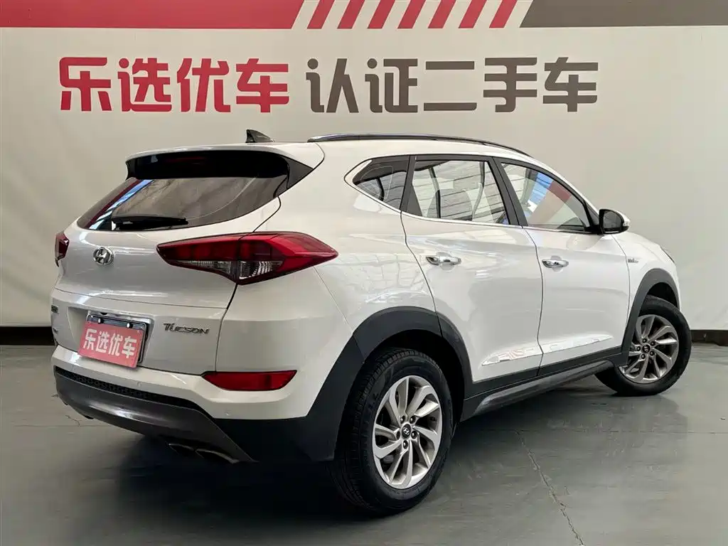 Hyundai Tucson 2015 1.6T DCT 2WD Intelligent 2017 - thumbnail 5