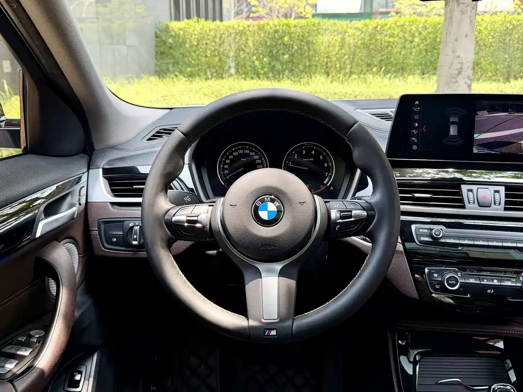 BMW BMW X2 2023 sDrive25i M Sport Night Edition 2023 - thumbnail 12