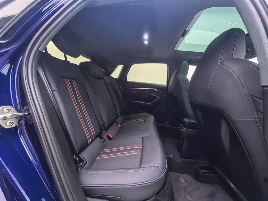 Audi Audi A3 Sportback 35 TFSI 2022 - thumbnail 8