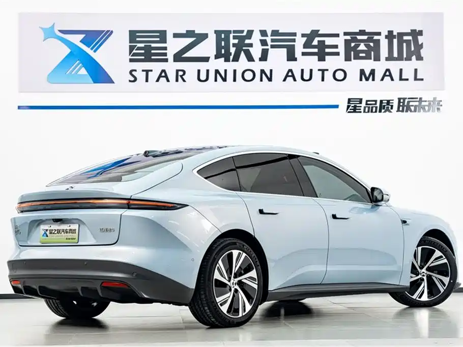 NIO NIO ET5 2022 75kWh 2024 - thumbnail 6