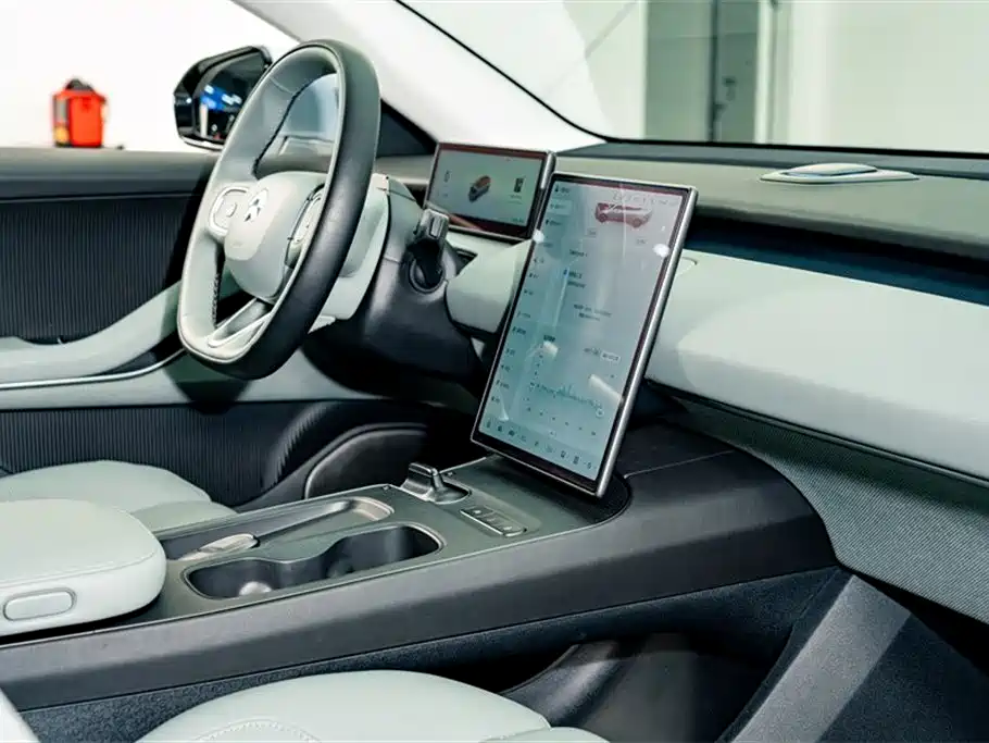 NIO NIO ET5 2022 75kWh 2024 - thumbnail 17