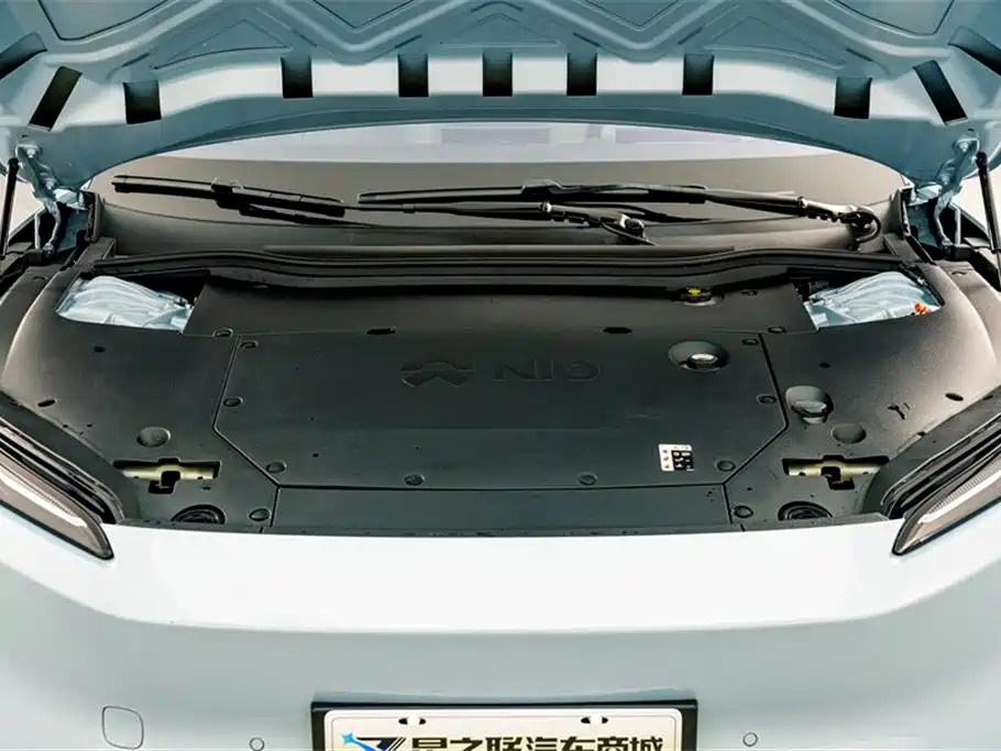 NIO NIO ET5 2022 75kWh 2024 - thumbnail 22