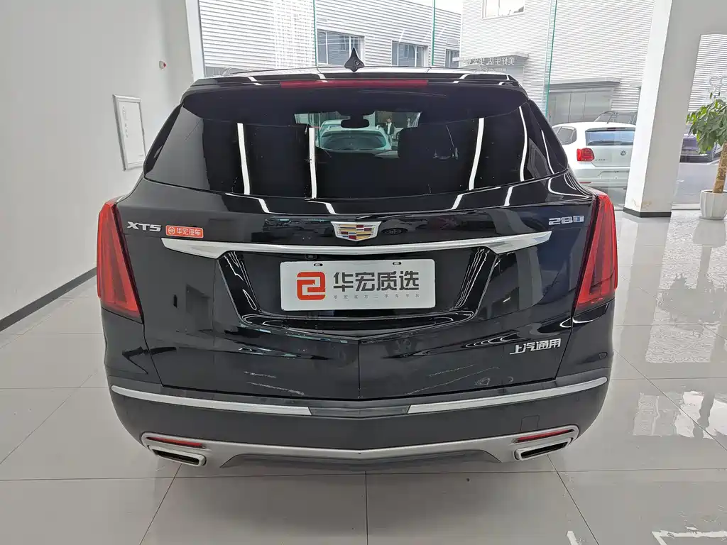 Cadillac Cadillac XT5 2022 2.0T FWD Luxury 2022 - thumbnail 4
