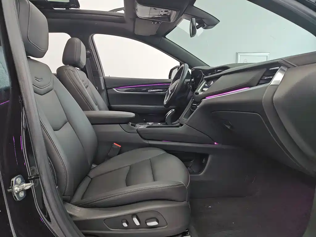 Cadillac Cadillac XT5 2022 2.0T FWD Luxury 2022 - thumbnail 10