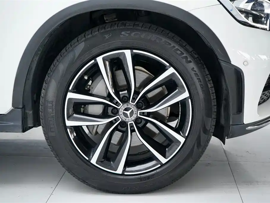 Mercedes-Benz Mercedes-Benz GLC 300 L 4MATIC 2019 - thumbnail 11