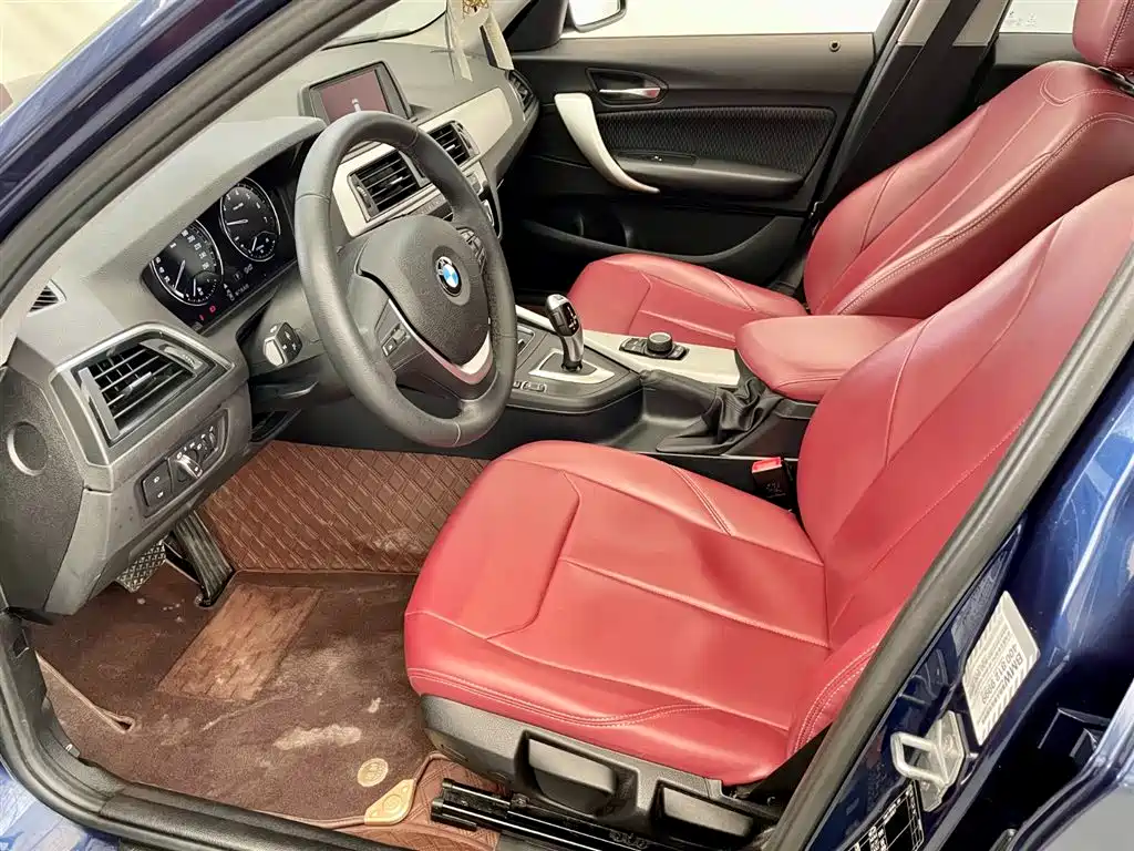 BMW BMW 1 Series (Import) 2018 118i Leading Edition 2019 - thumbnail 6