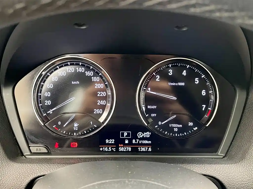 BMW BMW 1 Series (Import) 2018 118i Leading Edition 2019 - thumbnail 13