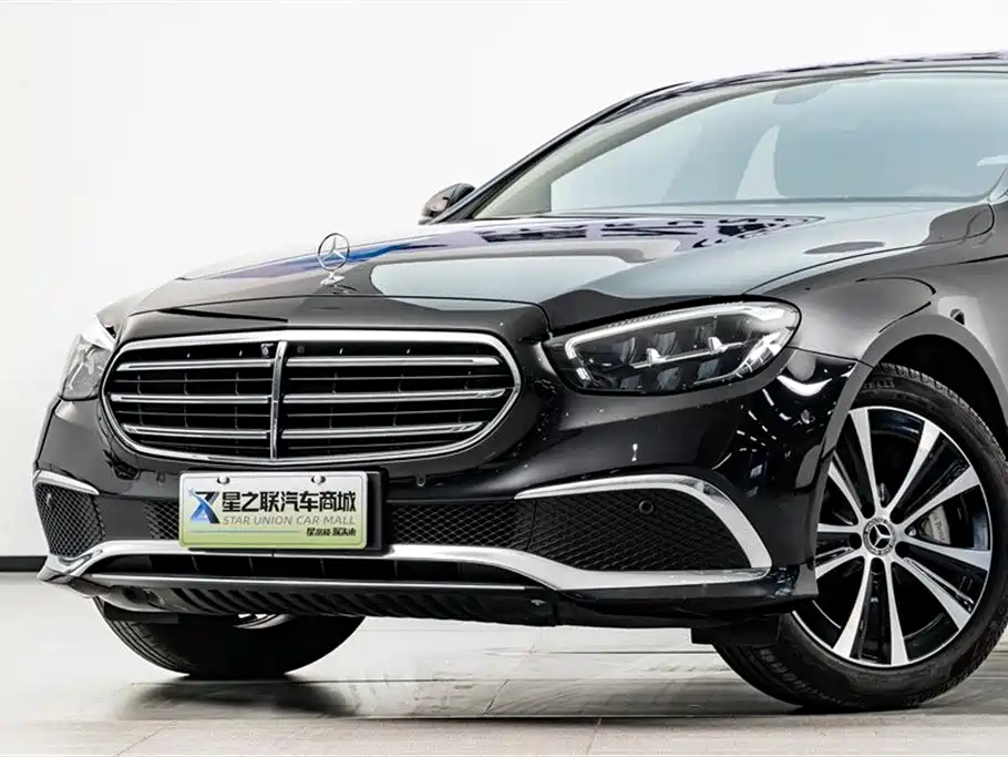 Mercedes-Benz Mercedes-Benz E 350 e L Plug-in Hybrid Sedan 2021 - thumbnail 2