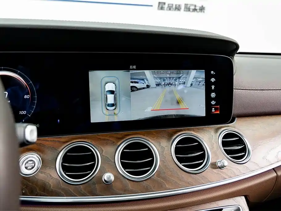 Mercedes-Benz Mercedes-Benz E 350 e L Plug-in Hybrid Sedan 2021 - thumbnail 9