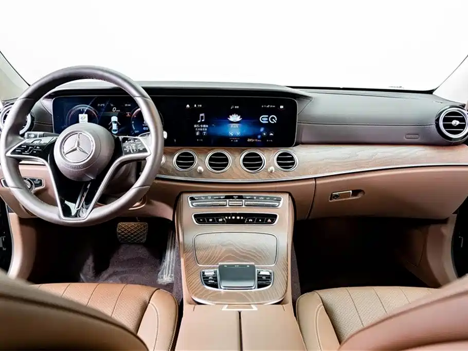 Mercedes-Benz Mercedes-Benz E 350 e L Plug-in Hybrid Sedan 2021 - thumbnail 13