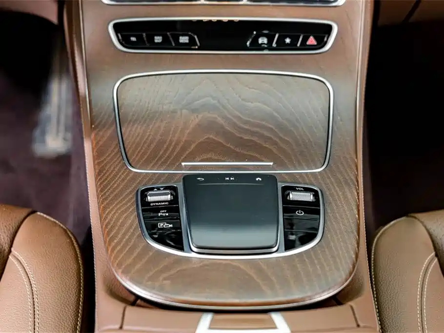 Mercedes-Benz Mercedes-Benz E 350 e L Plug-in Hybrid Sedan 2021 - thumbnail 15