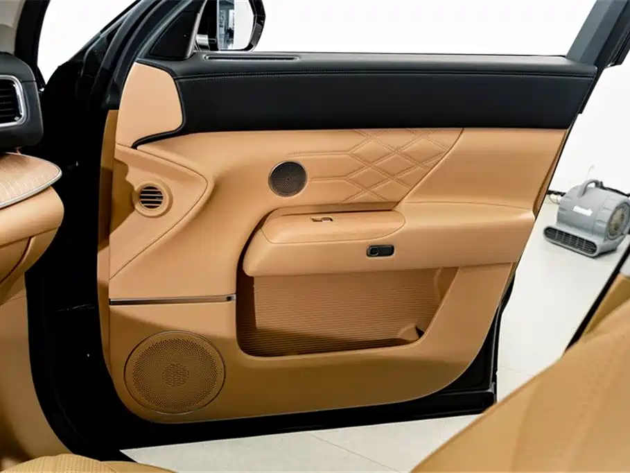 Chery Fulwin Fulwin T11 2026 220 AWD Dual IMAX Cinema Edition 2025 - thumbnail 16