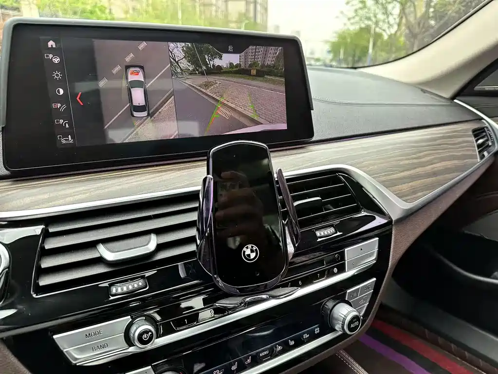 BMW BMW 5 Series 2019 530Li Exclusive Luxury Package 2019 - thumbnail 19
