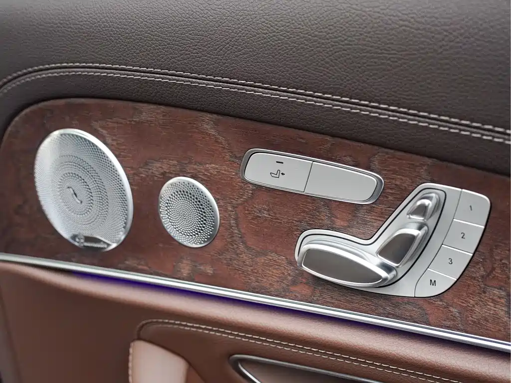 Mercedes-Benz Mercedes-Benz E-Class 2020 Facelift E 300 L Special Edition 2020 - thumbnail 14