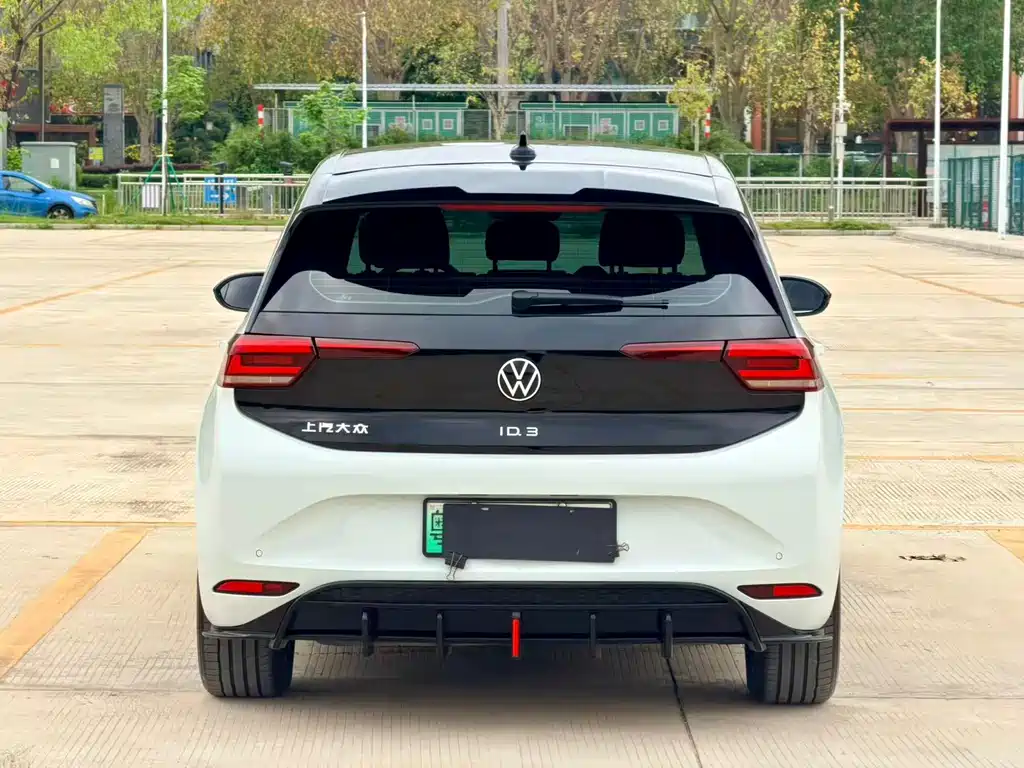Volkswagen Volkswagen ID.3 2023 Pure Smart Edition 2024 - thumbnail 4