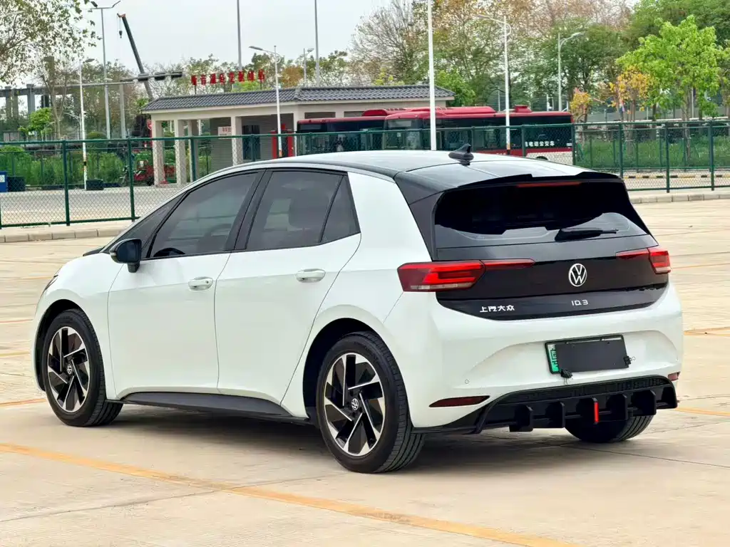 Volkswagen Volkswagen ID.3 2023 Pure Smart Edition 2024 - thumbnail 6