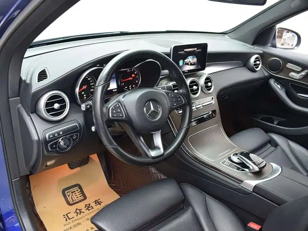 Mercedes-Benz Mercedes-Benz GLC 2019 GLC 300 L 4MATIC Dynamic 2019 - thumbnail 4