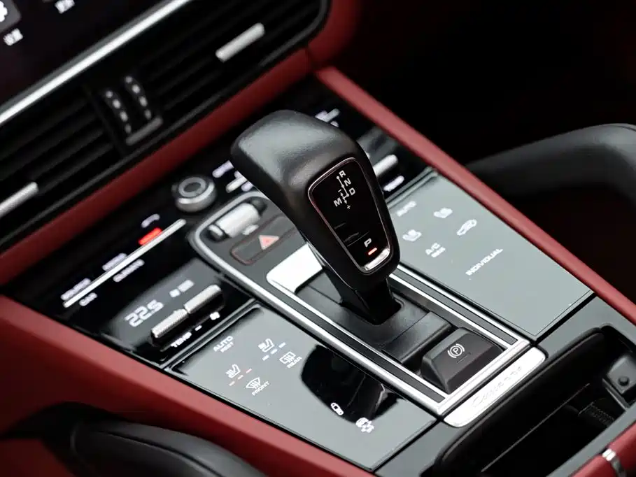 Porsche Porsche Cayenne E-Hybrid 2023 2.0T 2022 - thumbnail 18