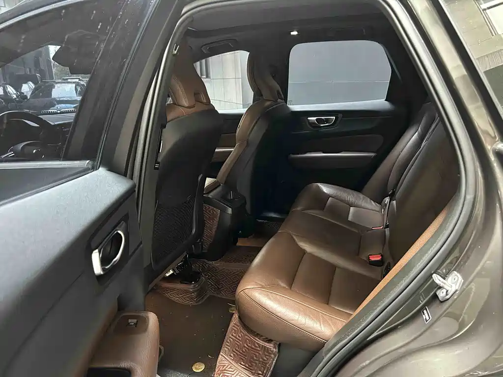 Volvo Volvo XC60 2022 B5 AWD Zhiyuan Luxury Edition 2022 - thumbnail 6