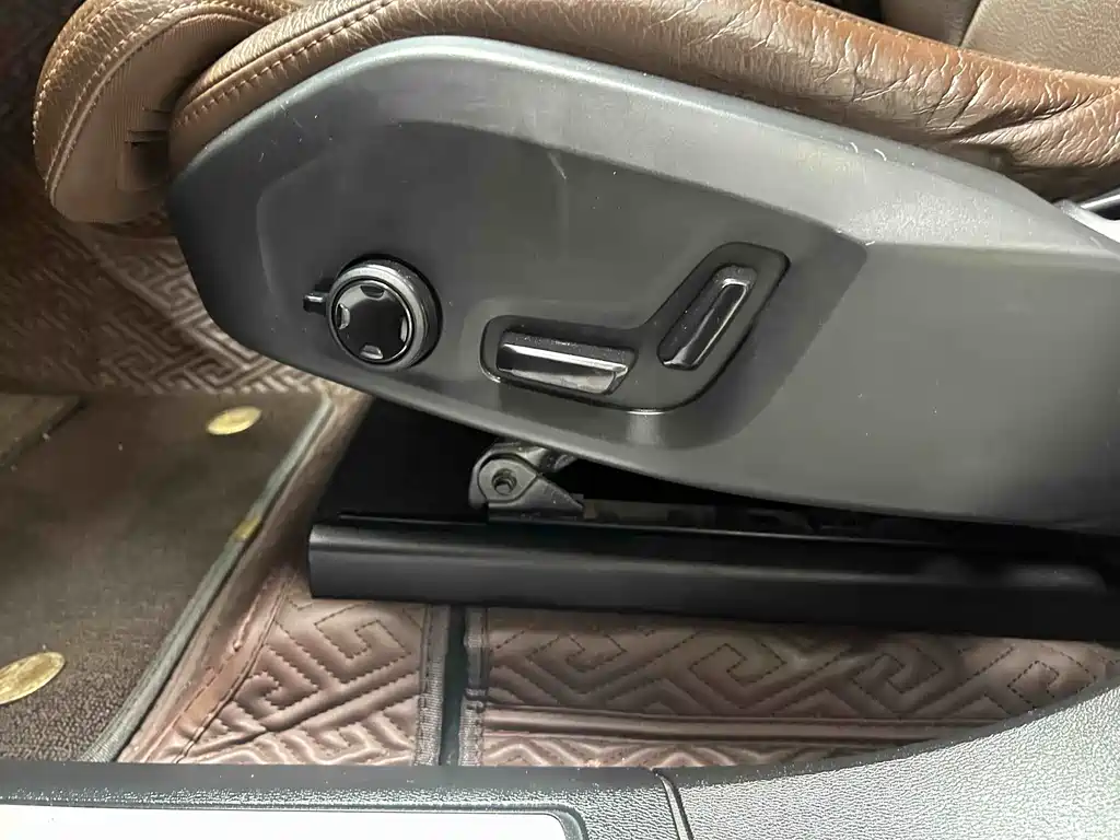 Volvo Volvo XC60 2022 B5 AWD Zhiyuan Luxury Edition 2022 - thumbnail 9