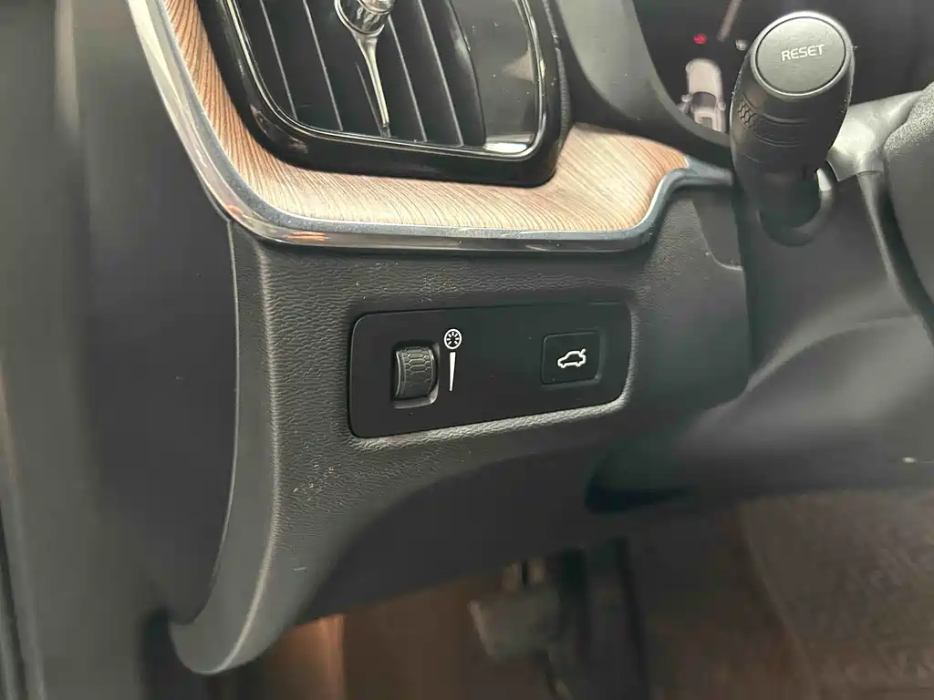 Volvo Volvo XC60 2022 B5 AWD Zhiyuan Luxury Edition 2022 - thumbnail 11