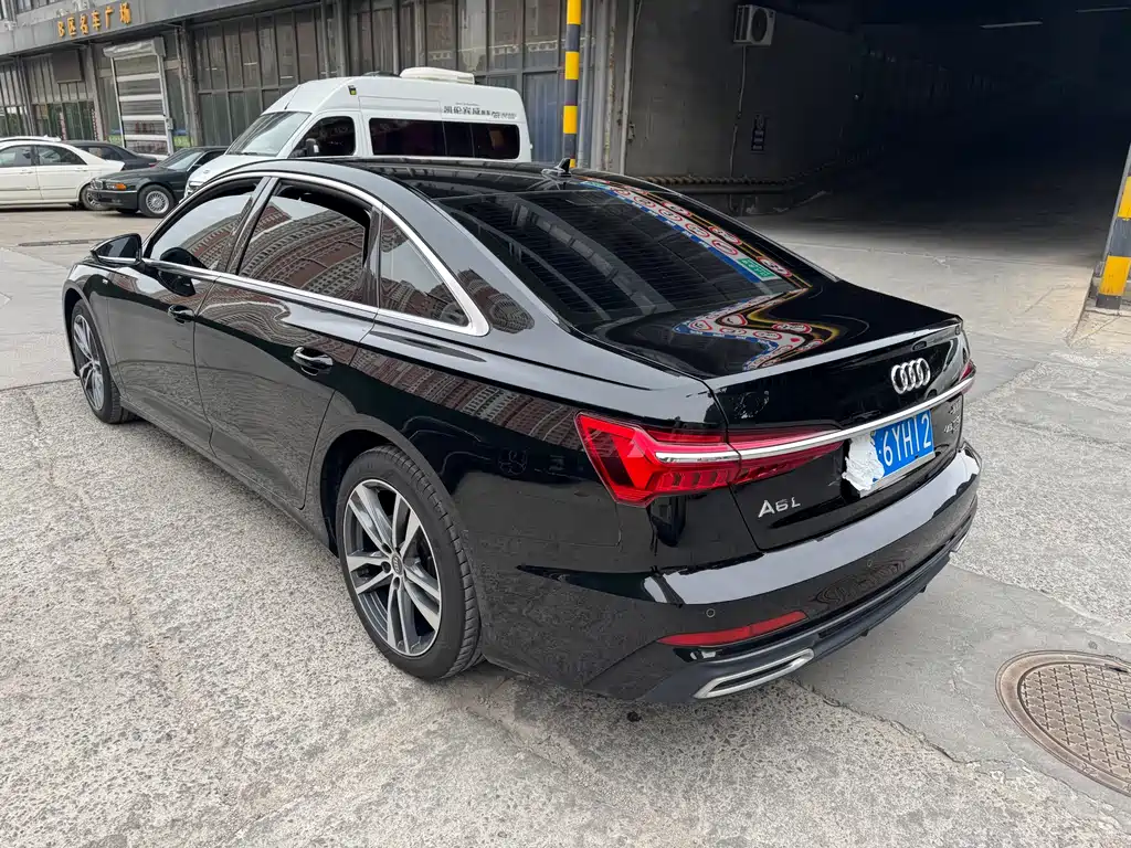 Audi Audi A6L 2019 40 TFSI Luxury Dynamic Edition 2019 - thumbnail 4