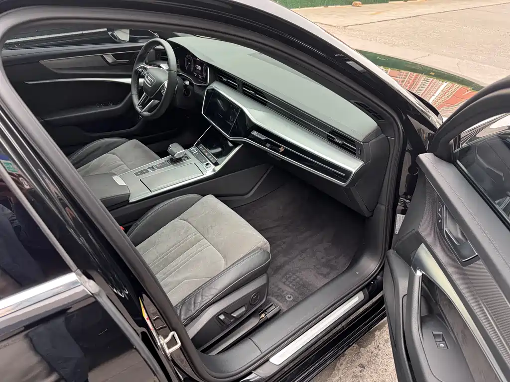 Audi Audi A6L 2019 40 TFSI Luxury Dynamic Edition 2019 - thumbnail 6