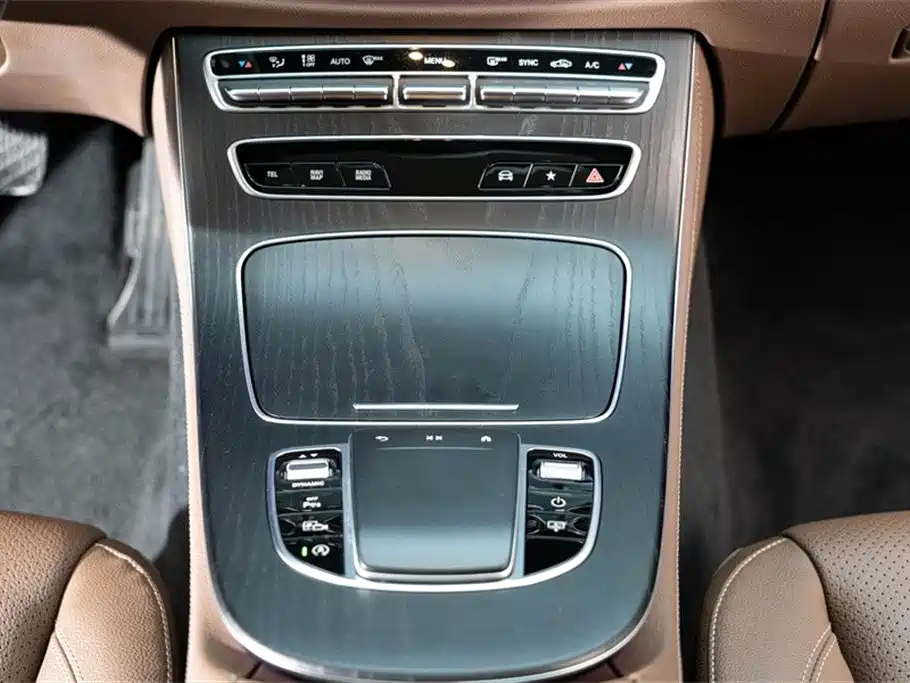 Mercedes-Benz Mercedes-Benz E-Class 2022 E 300 L Sport Luxury 2022 - thumbnail 11