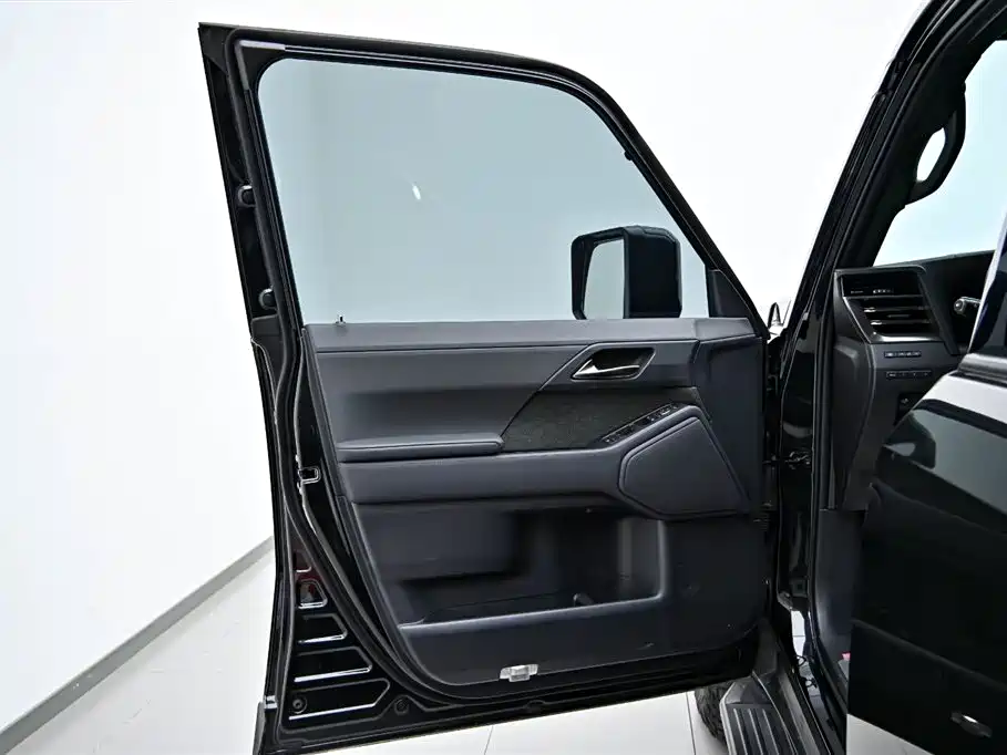 Lexus Lexus GX 2024 Overtrail 2025 - thumbnail 17