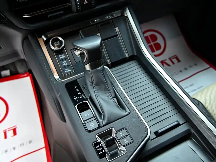 Lexus Lexus GX 2024 Overtrail 2025 - thumbnail 21