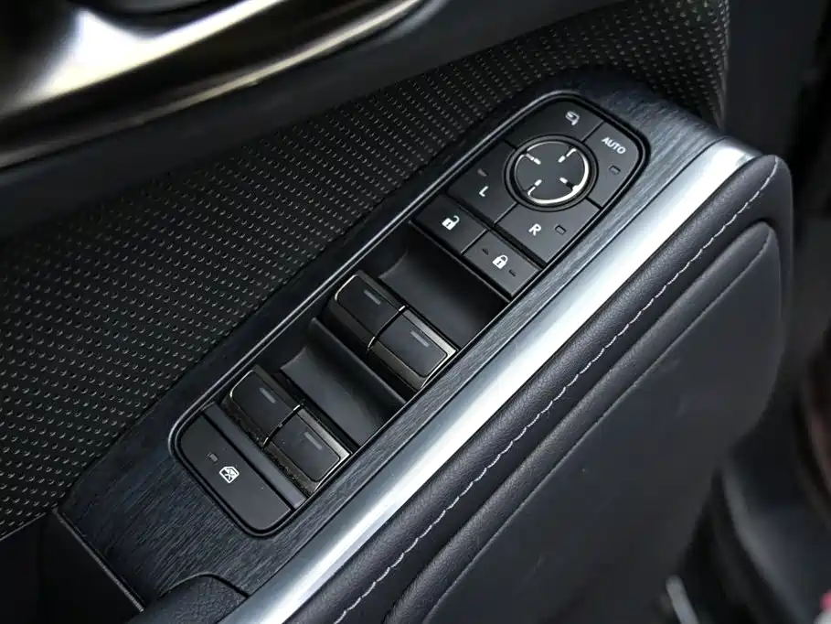 Lexus Lexus GX 2024 Overtrail 2025 - thumbnail 23