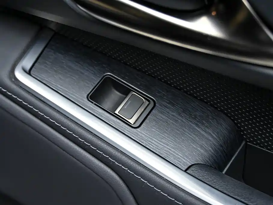 Lexus Lexus GX 2024 Overtrail 2025 - thumbnail 25