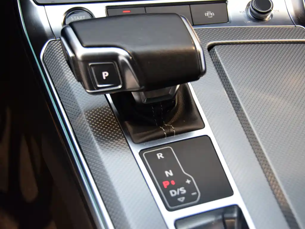 Audi Audi A6L 2022 45 TFSI Zhenxuan Dynamic Edition 2022 - thumbnail 17