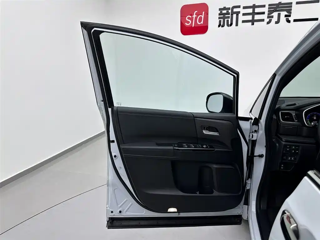 Honda Odyssey 2024 2.0L e:HEV Rui·Yaoxiang Edition 2023 - thumbnail 8