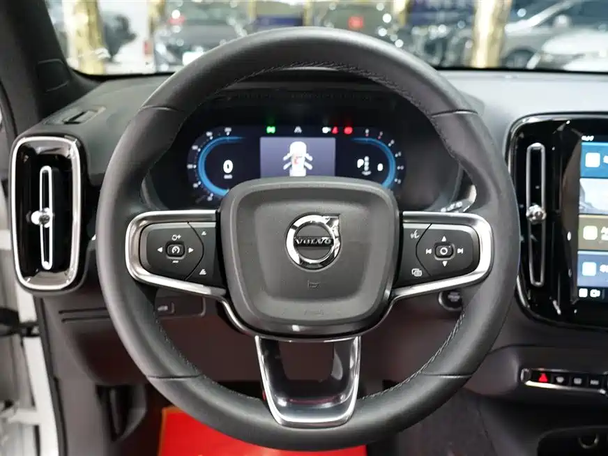 Volvo Volvo XC40 2023 B3 Momentum 2022 - thumbnail 9