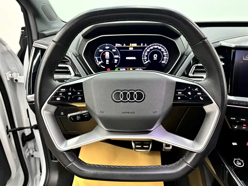 Audi Audi Q4 e-tron 2024 40 e-tron Launch Edition 2024 - thumbnail 9