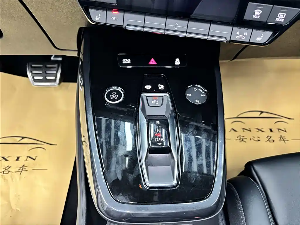 Audi Audi Q4 e-tron 2024 40 e-tron Launch Edition 2024 - thumbnail 20