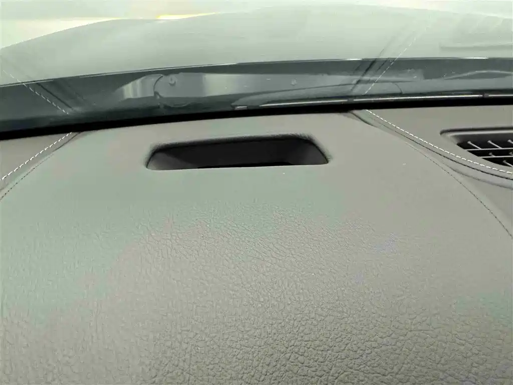 Cadillac Cadillac CT5 2025 28T Track Performance Edition 2025 - thumbnail 9
