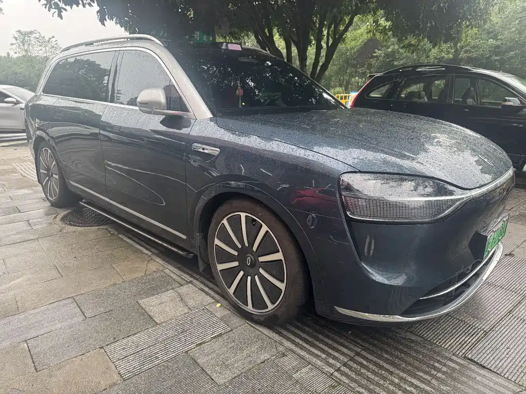 AITO AITO M9 2024 EREV Ultra Edition 42kWh 6-Seater 2024 - thumbnail 2