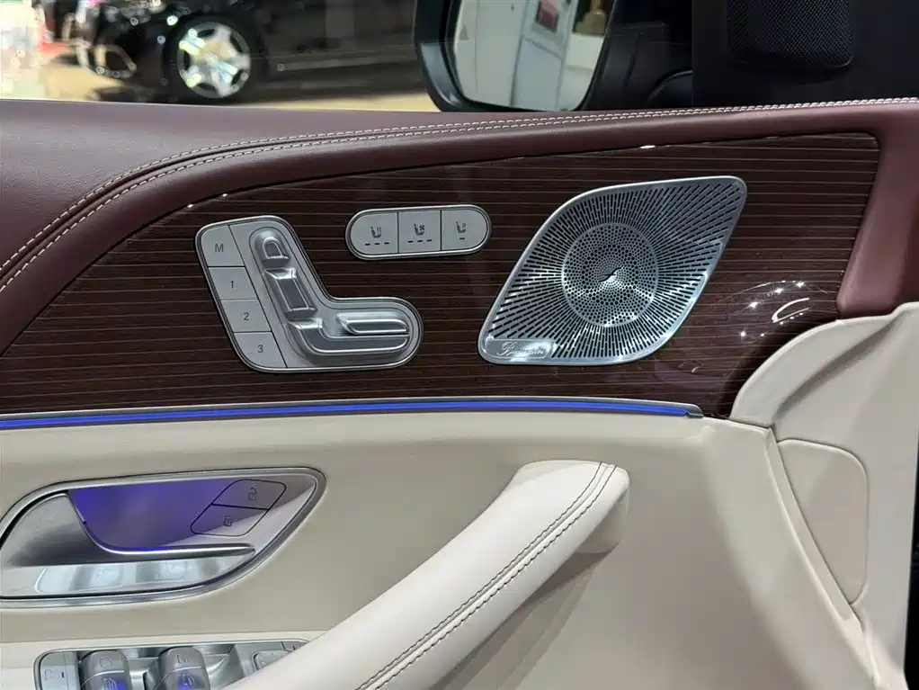 Mercedes-Benz Maybach GLS 600 4MATIC Liyue Edition 2021 - thumbnail 13