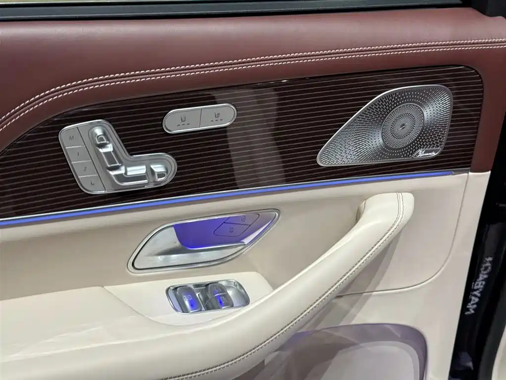 Mercedes-Benz Maybach GLS 600 4MATIC Liyue Edition 2021 - thumbnail 25