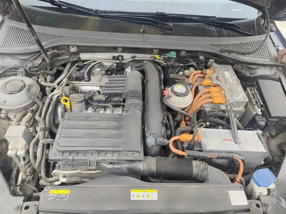 Volkswagen Magotan GTE PHEV 2022 GTE Luxury 2022 - thumbnail 10