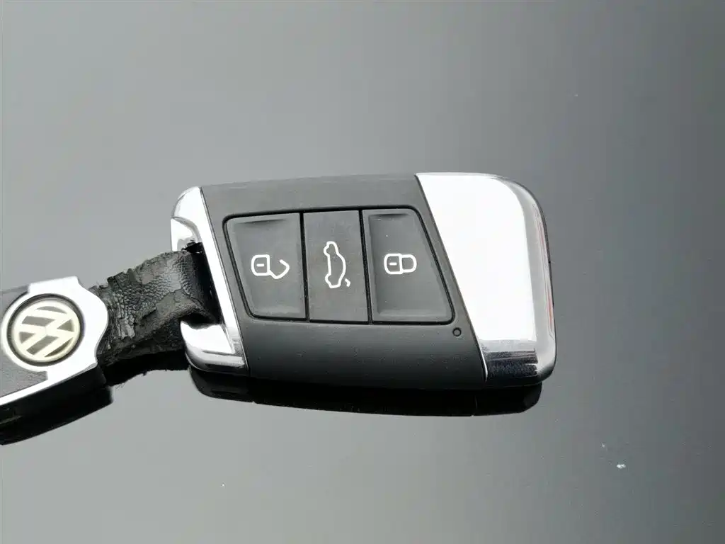 Volkswagen Volkswagen Magotan GTE 2022 2022 - thumbnail 19