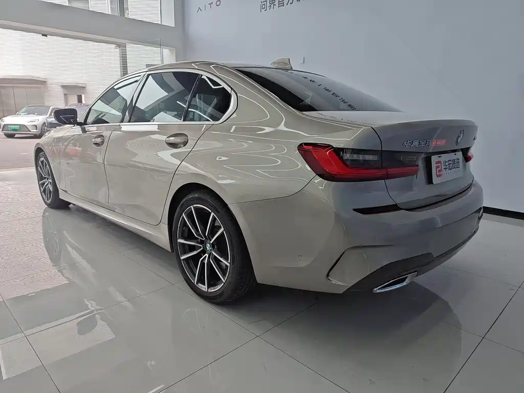 BMW BMW 3 Series 2020 Facelift 325Li M Sport Package 2020 - thumbnail 3