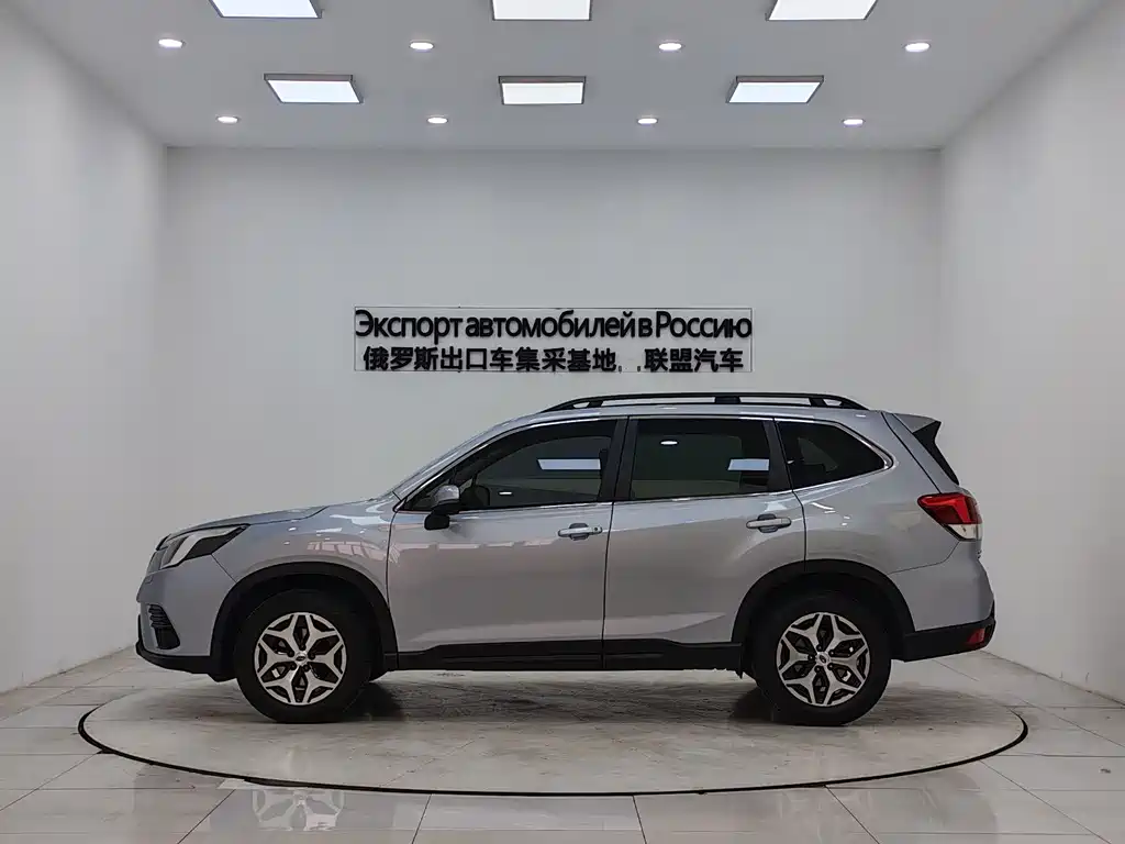 Subaru Subaru Forester 2022 2.0i AWD Luxury Edition EyeSight 2023 - thumbnail 5