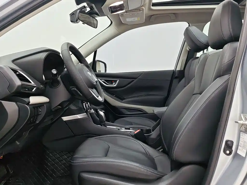 Subaru Subaru Forester 2022 2.0i AWD Luxury Edition EyeSight 2023 - thumbnail 7
